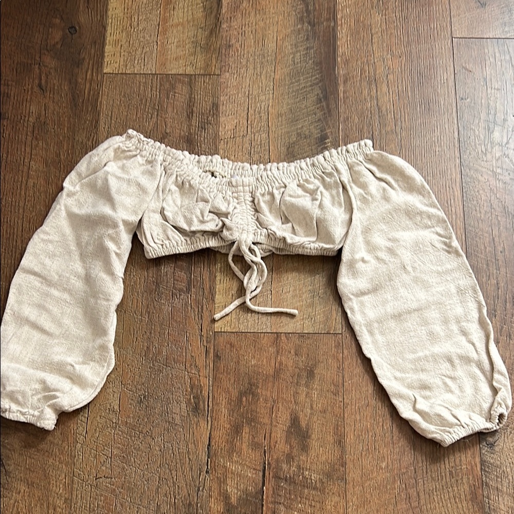 Women’s Cream Off-Shoulder Top